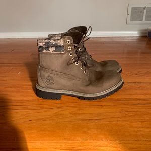Timberland boots, brown, M7